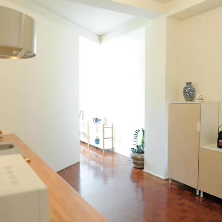 Sunny Apartment, Prime Location, Bolhao Market, Center & Ac *