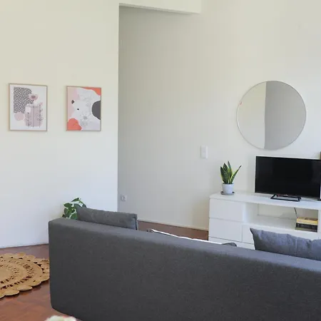 Sunny Apartment, Prime Location, Bolhao Market, Center & Ac