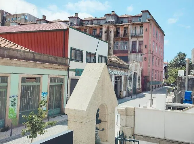 Center Mercado Do Bolhao Prime Location Jesuina E As 3 Janelas * Πόρτο