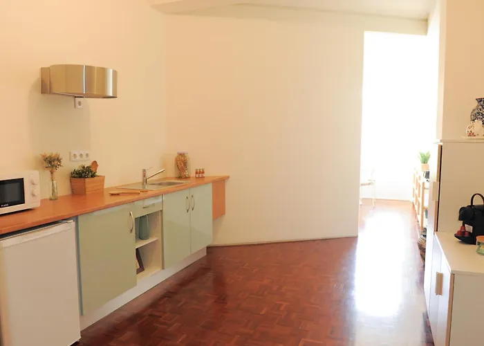 Center Mercado Do Bolhao Prime Location Jesuina E As 3 Janelas * Πόρτο