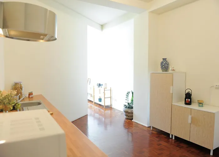 Center Mercado Do Bolhao Prime Location Jesuina E As 3 Janelas *