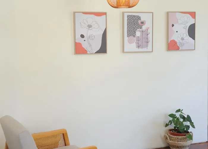 Center Mercado Do Bolhao Prime Location Jesuina E As 3 Janelas