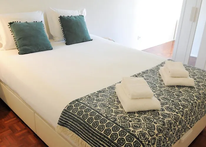 Center Mercado Do Bolhao Prime Location Jesuina E As 3 Janelas Διαμέρισμα *