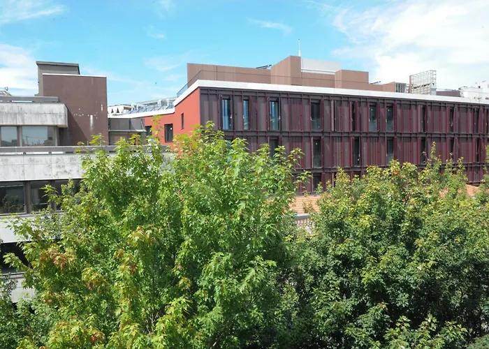 Center Mercado Do Bolhao Prime Location Jesuina E As 3 Janelas פורטו