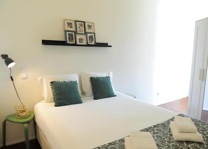 Center Mercado Do Bolhao Prime Location Jesuina E As 3 Janelas